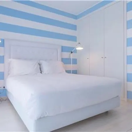 Amazing 1 Bedroom *