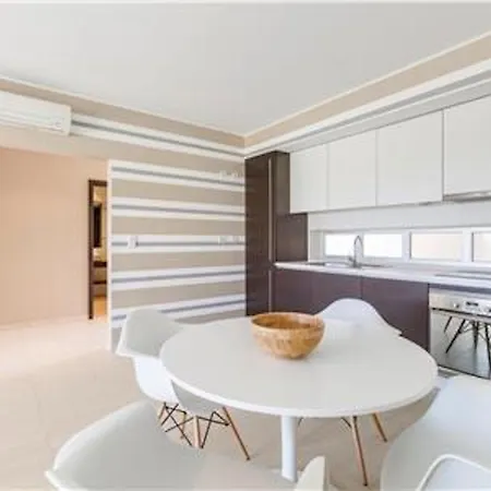 Amazing 1 Bedroom Appartement